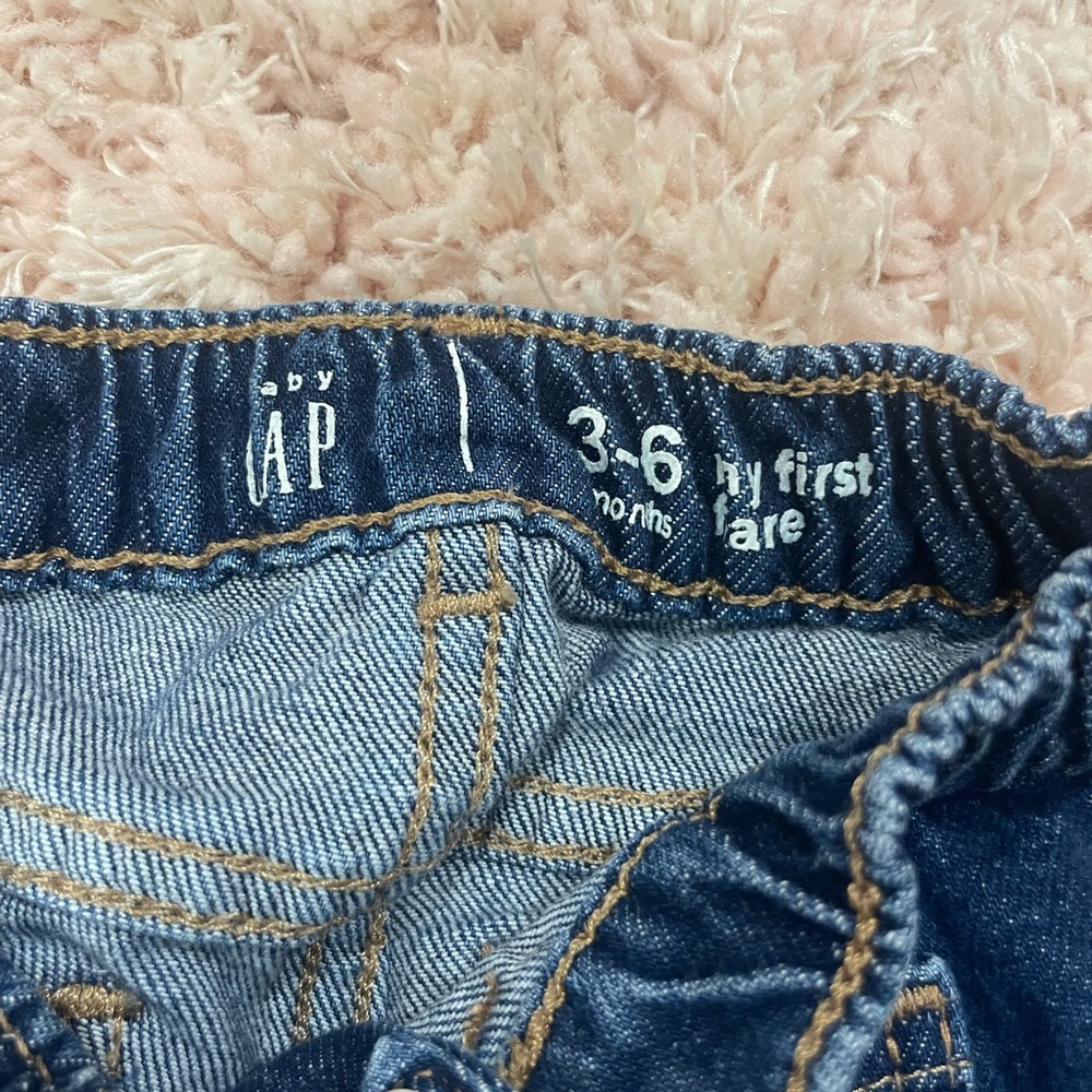Gap Baby Jeans - Picture 3 of 6